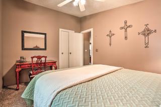 Waterfront Karnack Home with Boathouse and Deck! - 2