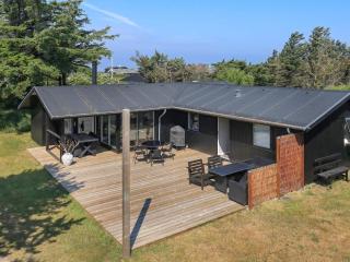 8 person holiday home in Hjørring-By Traum - Lønstrup - 0