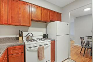 DECOM Inviting 2-Bedroom Prime Chicago Apt - Oakdale 512 - Chicago - 6