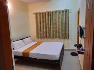 Royal Suvarna Comforts - Maiçor - 8