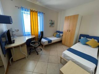 Beautiful Central Apartment with Pool - St Paul's Bay - 1