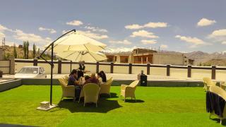 Hotel Paradise Ladakh - Leh - 2