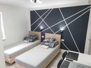 Nocleg Greys - Brzeziny - 1
