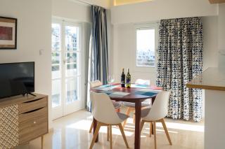 CHROMA Lodge Rafina - Rafina - 6