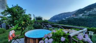 Suite Lia - Private Room with garden and tub close to Villa Eva e Cimbrone, Ravello - Ravello - 4