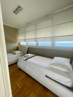 Apartments Prestige Petrcane 1 - 3