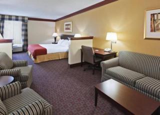 Days Inn & Suites by Wyndham Tahlequah - Tahlequah - 8