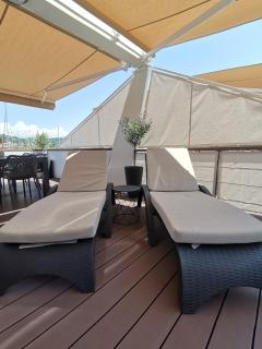 Floating House - SUNSET - 5