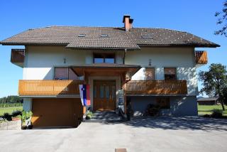 Hiša na Vrtu - Šenčur - 9