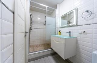 Hotrent Parus bul.Lesy Ukrainki 5 - 6