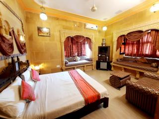 Hotel Tokyo Palace - Jaisalmer - 3