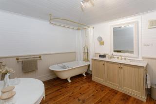 Ivanhoe Park Homestead - Tamworth - 2