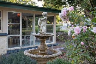 Ivanhoe Park Homestead - 1