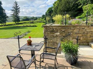 Room with a View - Holmfirth - 0