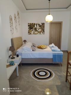 Golden Mile STUDIO-APARTMENT - Ipsos - 2