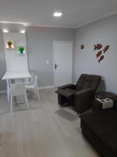 Apartamento na Praia da Enseada, 100 mt praia - São Francisco do Sul - 3