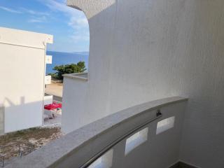 Sunrise Apartments and Studio Apartments 1 - 1