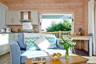 Cutterbrough, Great Field Lodges - 4