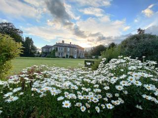 Sutton Hall Resort - Thirsk - 0