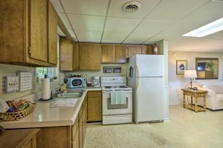 Cozy and Serene High Point Apt with Lake Access! - 2