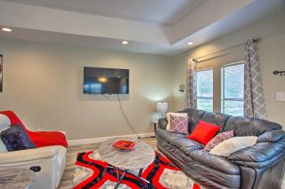 5 Mi to Downtown Fort Worth Home with Yard - Fort Worth - 6