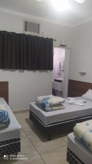 Pousada Quarto completo ar,wi fi e garagem gratuita - 6