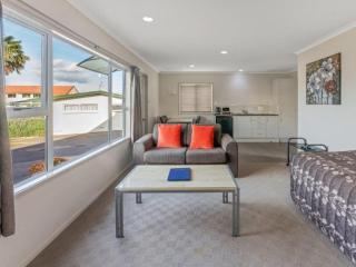 Cottage Park Thermal Motel - Tauranga - 9