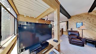 Great Condo With Free Shuttle to the Village! - Mammoth Lakes - 6