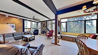 Great Condo With Free Shuttle to the Village! - Mammoth Lakes - 5