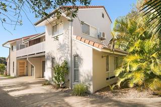 Byron Bay Accom - Waitui - 1/3 Somerset St - Byron Bay - 2