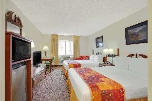 Baymont by Wyndham Tucson Airport - 6