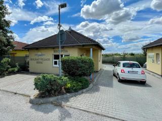 Holiday Village Senec - Senec - 9