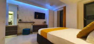 Studio 63 - Mamaia - 0