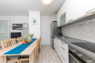 Apartment for 2, Balcony, Wi-Fi, Public Parking, Private Entrance, Self Check IN - 6