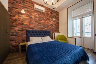 DayFlat Apartments on Mykhailivs'ka - Kiev - 0