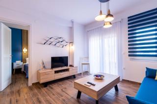 Elvis Nest - Nea Moudania - 1