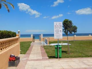 Alojamiento acogedor con terraza y jardín - Dénia - 4