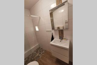 Sanierte 2 ZKB Fewo - Top Lage - PayTV und WLAN - Wilhelmshaven - 5