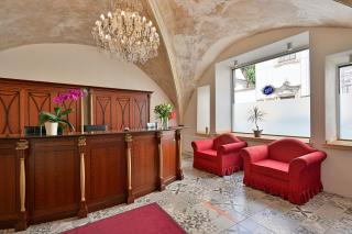 Hotel Garden Court - Prague - 7