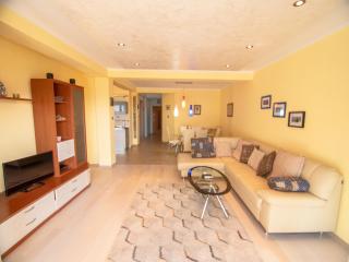 Mum's Apartment - Petrovac na Moru - 8