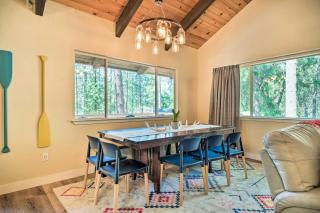 Pine Mountain Cabin with Hot Tub, 2 Mins to Marina! - Groveland - 3