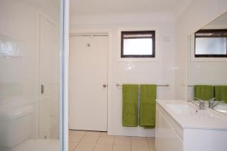 Geelong Holiday Home - 5