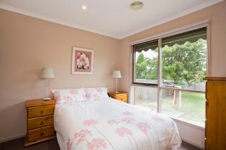 Geelong Holiday Home - 4
