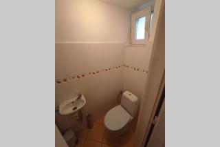 Silent flat with SAUNA in the centre of Bratislava, 7min walking distance to downtown - Bratislava - 3