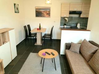 Holiday Home & Apartments Primavera - Pula - 3