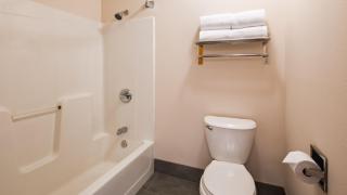 Super 8 by Wyndham Neillsville WI - 5