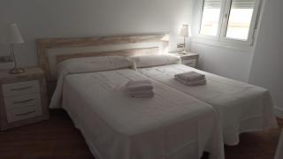 BEAUTIFUL APARTMENT IN THIRD LINE BEACH BOLICHES - 2