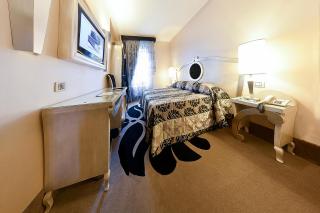 Zanhotel Tre Vecchi - 9