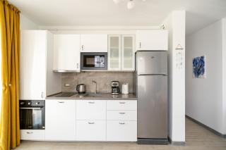 HUGO BEACH ApartHotel Pool & SPA Mamaia Nord - 1