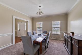Incredibly Spacious Carmel Home with Fully Equipped Kitchen - 4700 Sq Ft! Sleeps 15! Pet Friendly! home - Carmel - 7